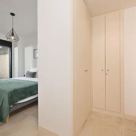 Apartment 3 Bedroom With Private Pool Cala De *