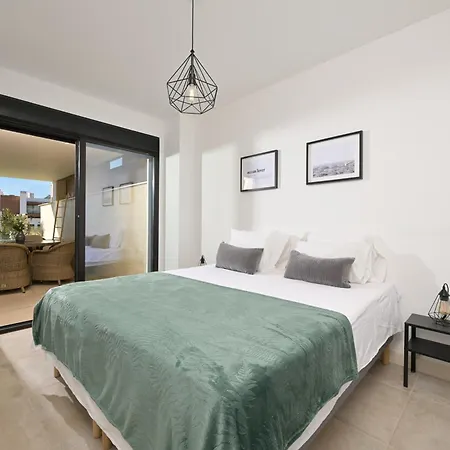 Apartment 3 Bedroom With Private Pool Cala De MIJAS COSTA