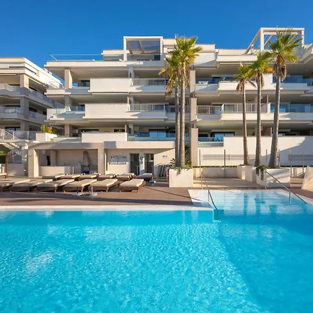 Apartment 3 Bedroom With Private Pool Cala De